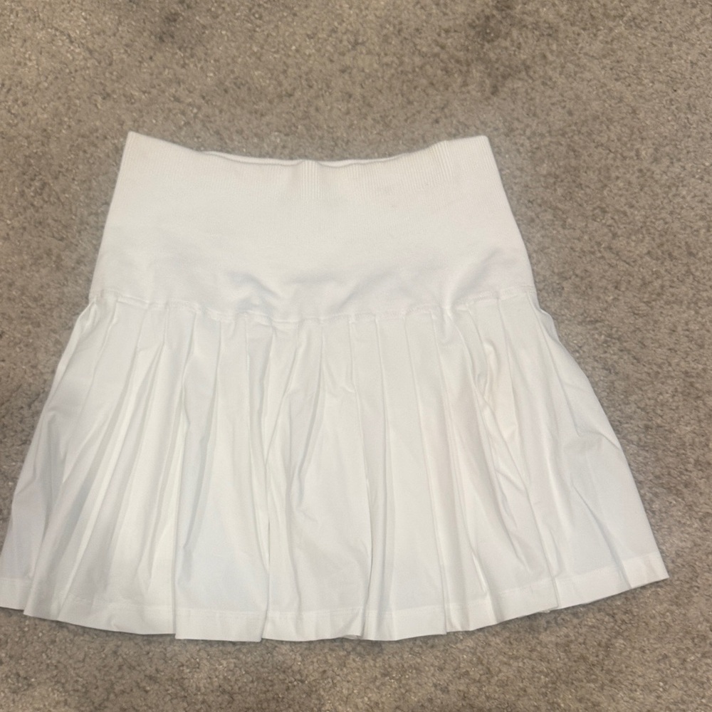 Wilson White Pleated Tennis Skirt